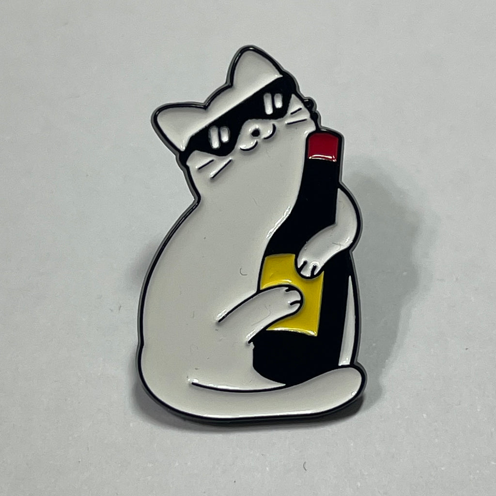 Enamel Pin: Cat with wine bottle