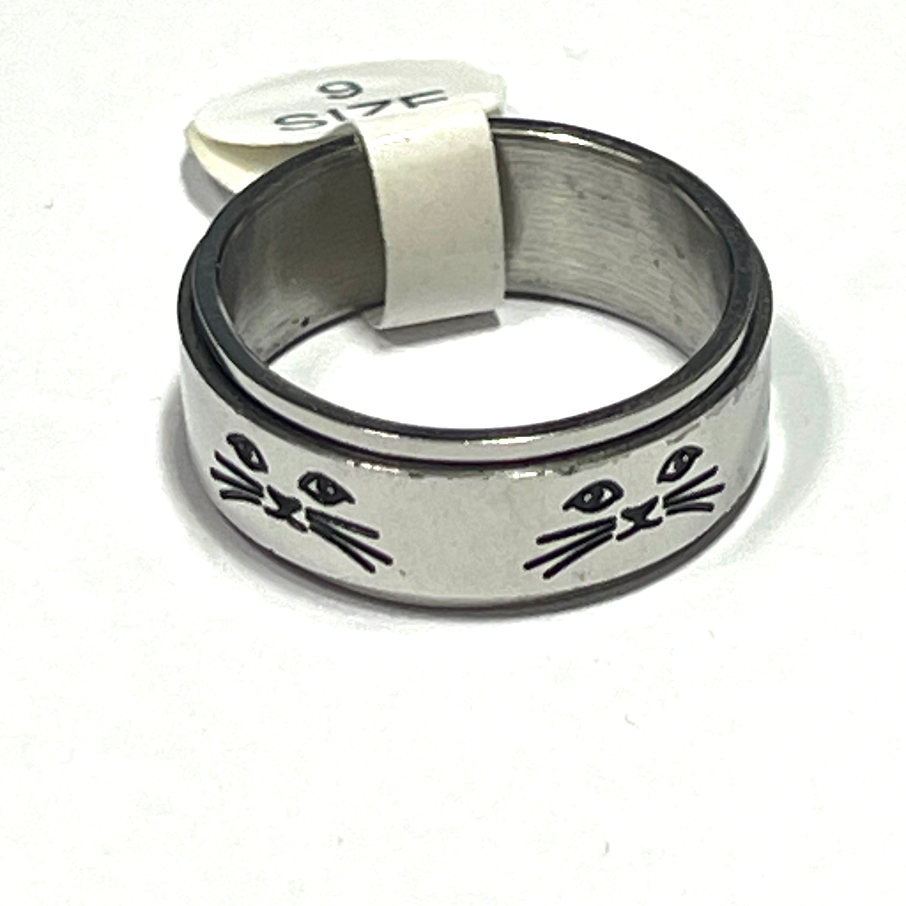 Ring: Stainless Steel Fidget Spinner Ring with Cat Face